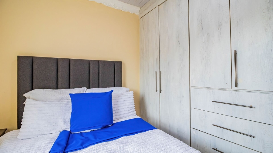 7 Bedroom Property for Sale in Mogwase Unit 4 North West